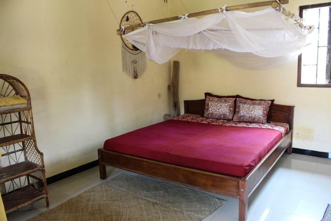 Apartmán Harrys Oceanhouse 2 Pacitan Exteriér fotografie