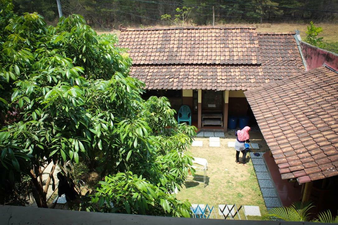 Apartmán Harrys Oceanhouse 2 Pacitan Exteriér fotografie