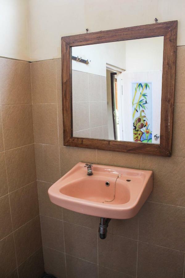 Apartmán Harrys Oceanhouse 2 Pacitan Exteriér fotografie