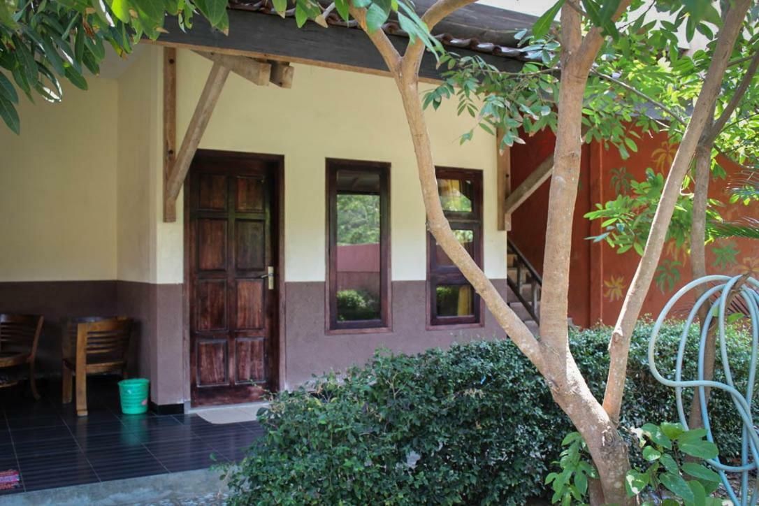 Apartmán Harrys Oceanhouse 2 Pacitan Exteriér fotografie